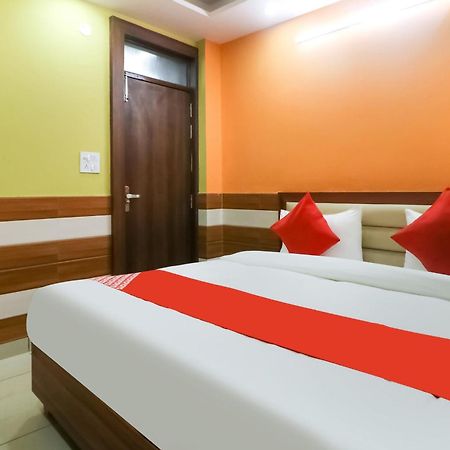 Hotel O Mayur Plaza Delhi  Buitenkant foto