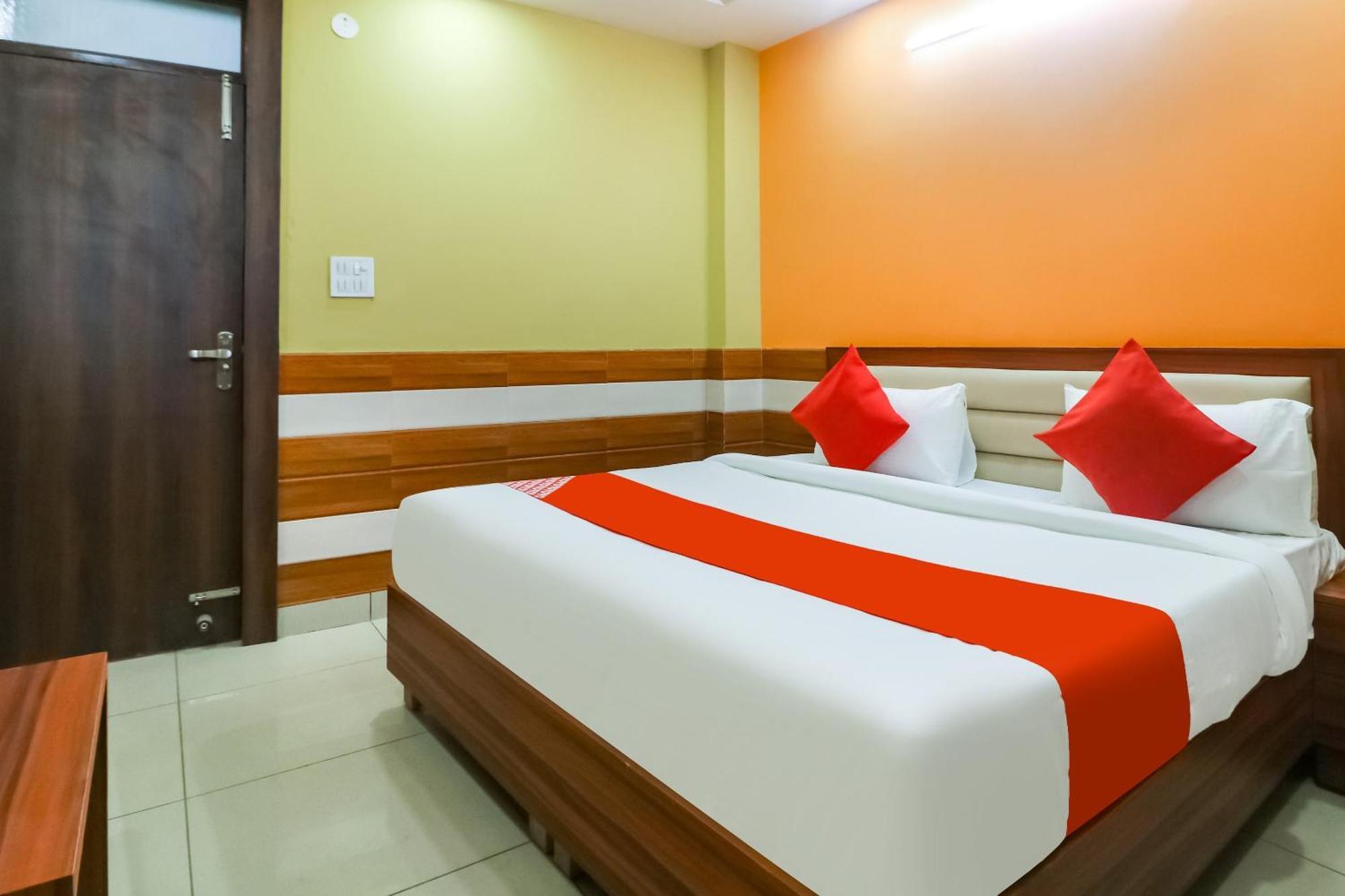 Hotel O Mayur Plaza Delhi  Buitenkant foto