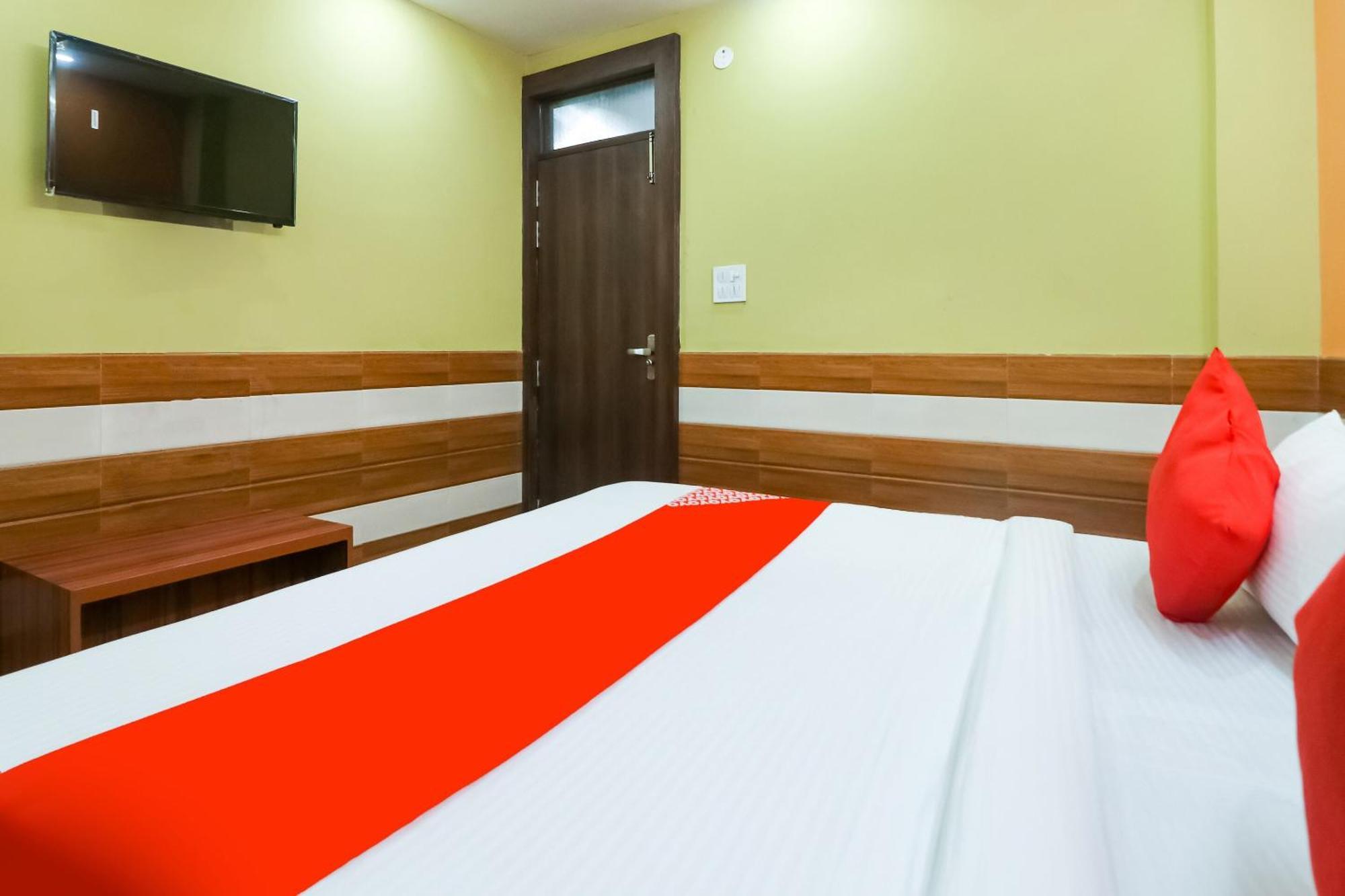 Hotel O Mayur Plaza Delhi  Buitenkant foto